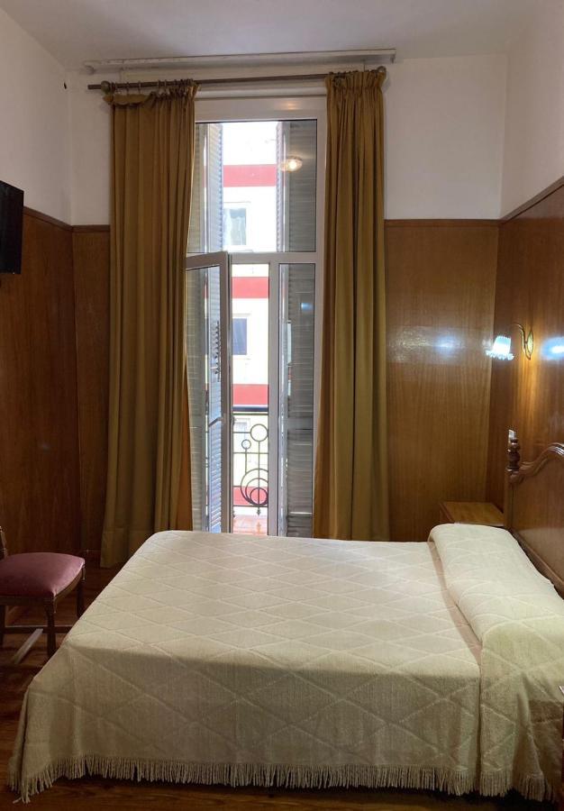 Hotel Americano บัวโนสไอเรส ภายนอก รูปภาพ